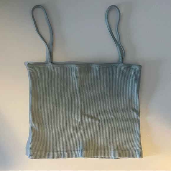 Brandy Melville Crop Top - Picture 1 of 2